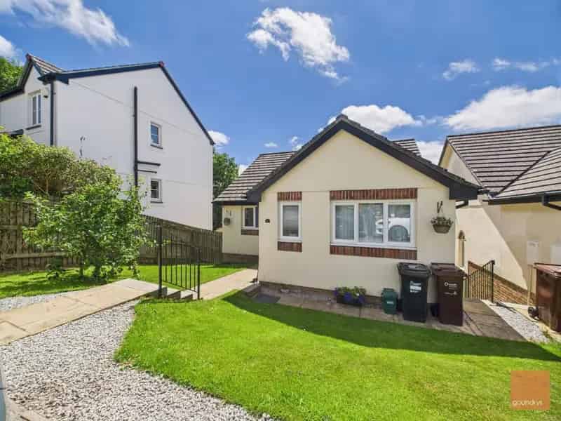 4 Bed Detached House for Sale Brewers Road Truro