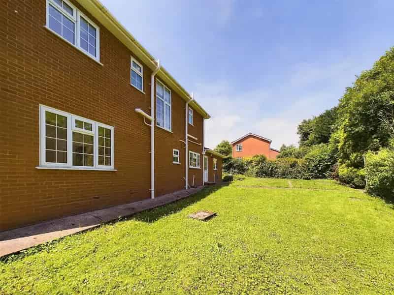 4 Bed Family Home for Sale