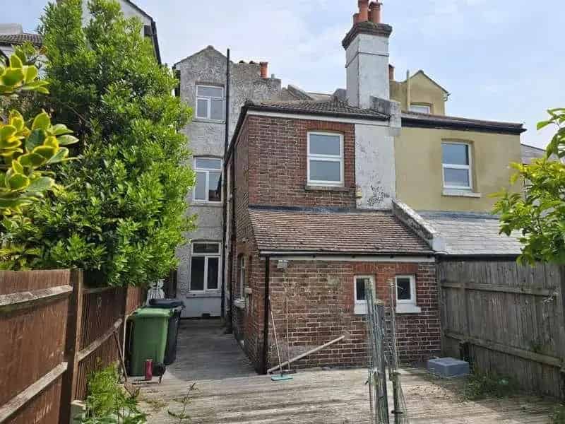 5 Bed Semi-Detached Victorian House Bexhill-on-Sea