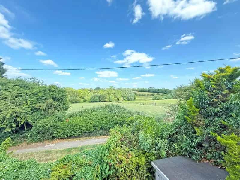 3 Bed Country Cottage for Sale