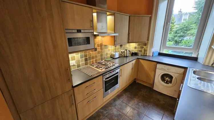 4 Bedroom Flat to Rent in Edinburgh