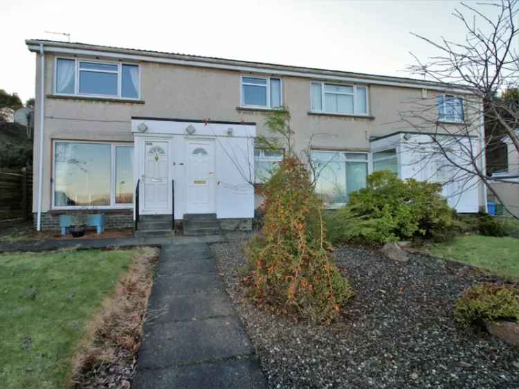 Flat For Rent in Redding, Scotland