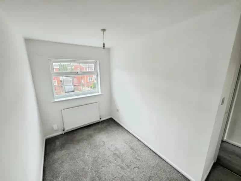 2 Bed Semi-Detached House For Sale - Ideal FTB or Investment