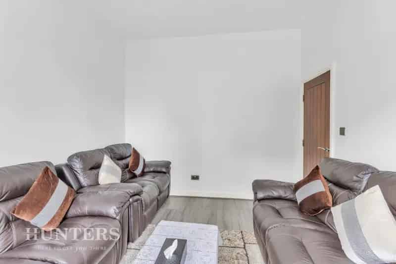 5 Bedroom House for Sale Oldham