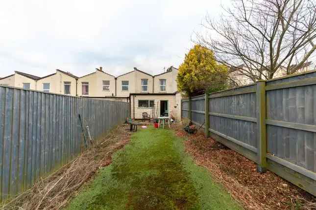 Three Bedroom Mid Terrace House Bishopston Bristol