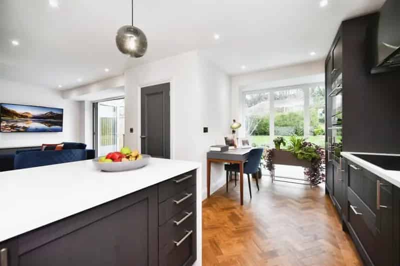 Stunning 2-Bed Bungalow Rottingdean High-Quality Flooring Underfloor Heating
