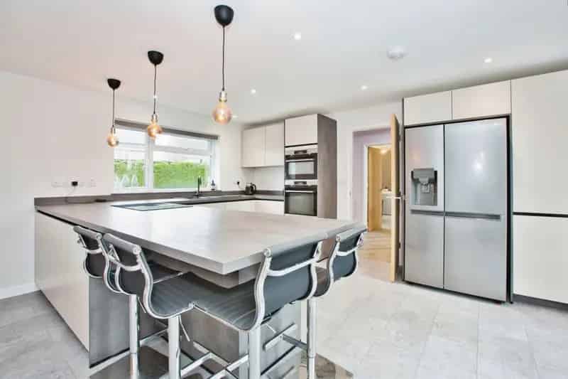 4 Bed Family Home with Stunning Countryside Views
