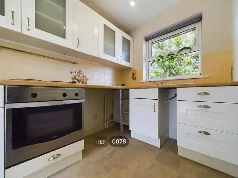 2 Bedroom Flat to Rent