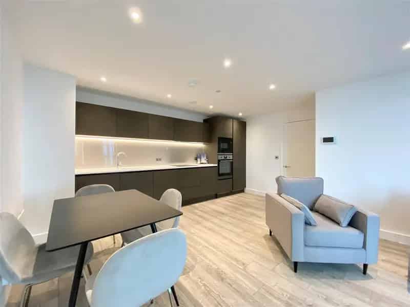 2 Bedroom Apartment Manchester City Centre