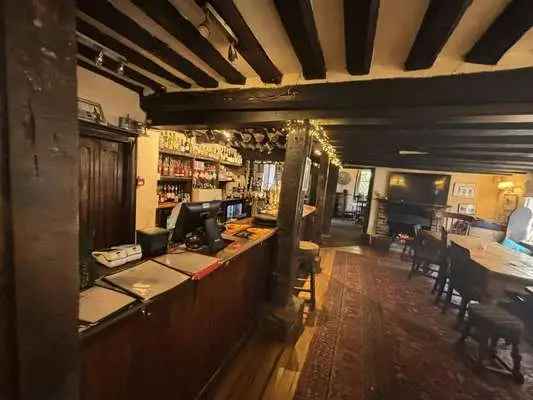 Dog & Pheasant Pub: 70 Cover Restaurant with 5 Bedroom Accommodation