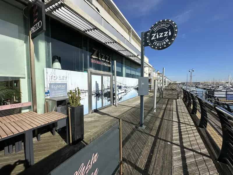 Marina View Restaurant Space For Rent - Fitted Unit