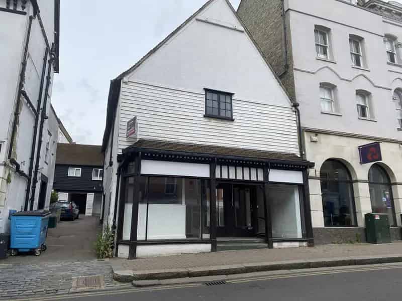 Grade II Listed Retail Office in Bishop's Stortford