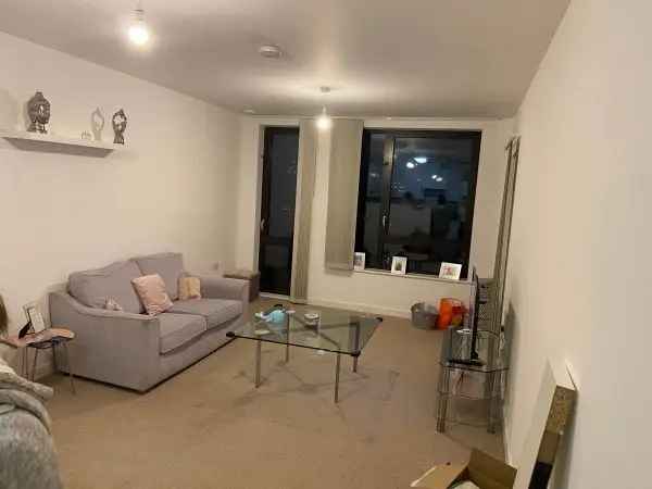 Flat For Rent in London, England