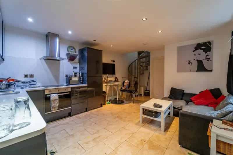 4 Bedroom Student House 2025 2026