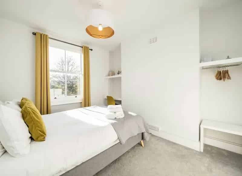 Four Bedroom Maisonette Near Primrose Hill - Modern Kitchen and Garden