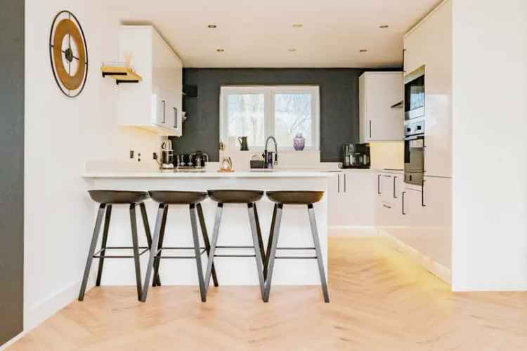 Stunning Remodeled 2-Bedroom Flat in Apsley Hemel Hempstead