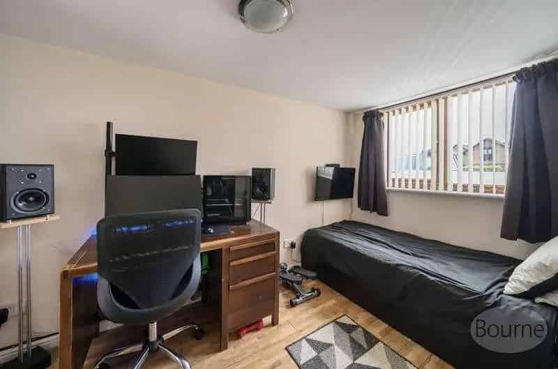 4 Bed Family Home For Sale