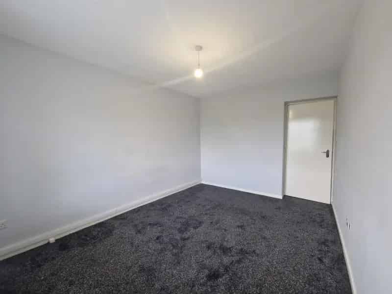 3 bedroom flat