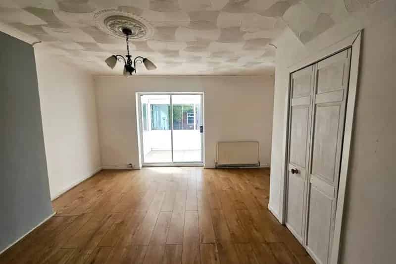 Three Bedroom Family Home Bassett Southampton
