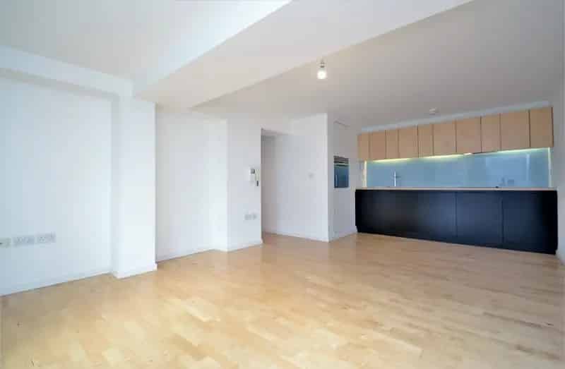 2 Bedroom Flat House to Rent in Leeds City Centre