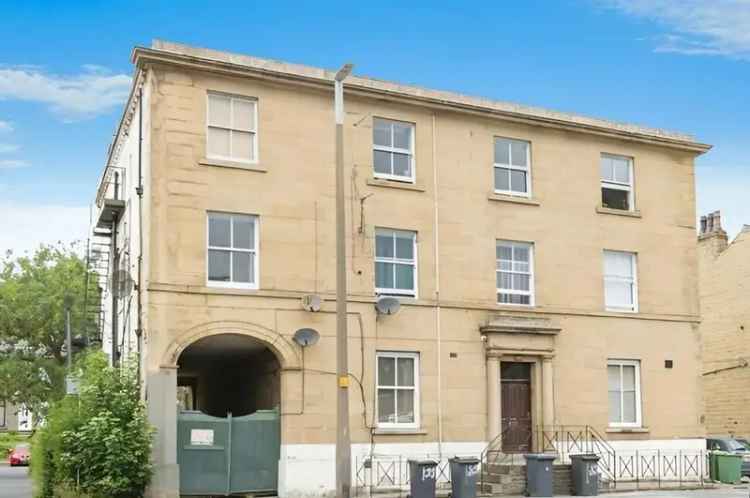2 bedroom  Flat to rent, Huddersfield, West Yorkshire, HD1