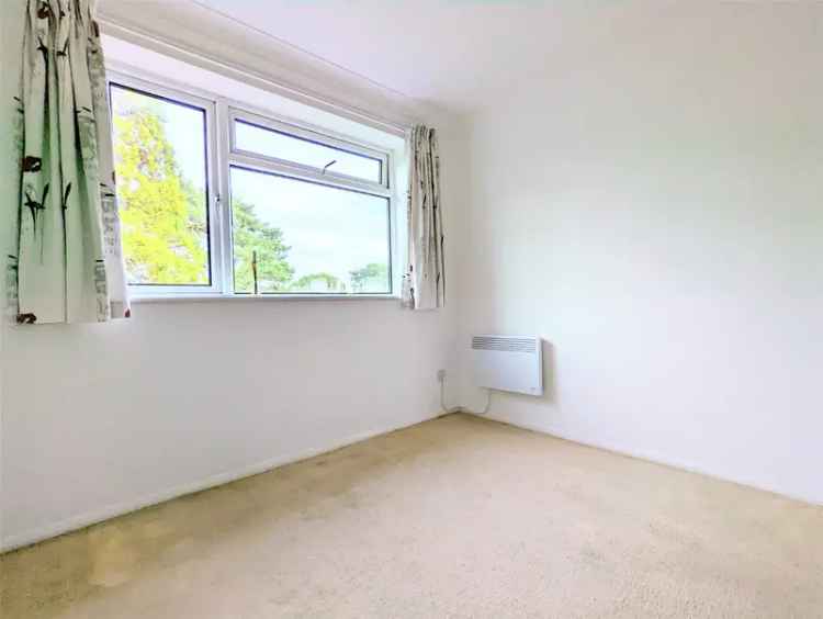 2 bedroom flat/apartment in Poole