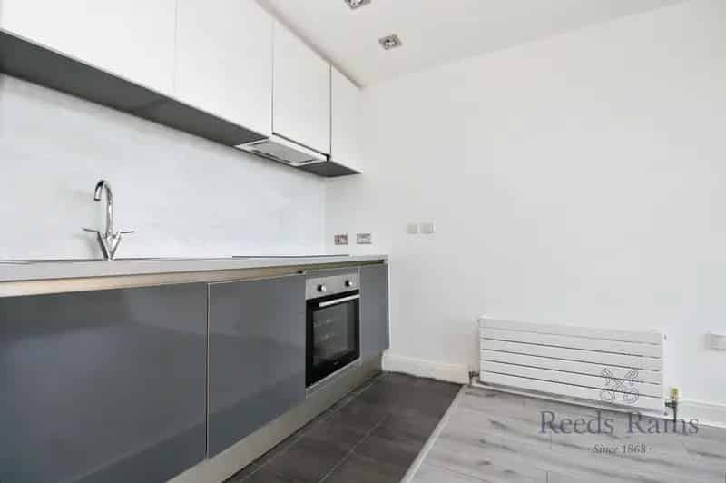 Liverpool City Centre Studio Flat with Patio