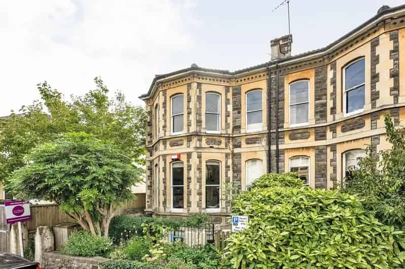 3 Bedroom Flat to Rent