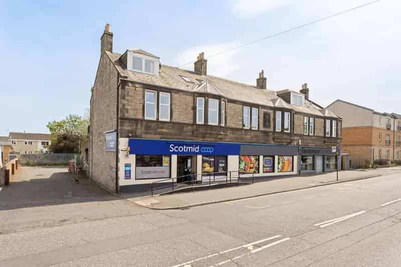 2 Bedroom Flat for Sale in Duddingston