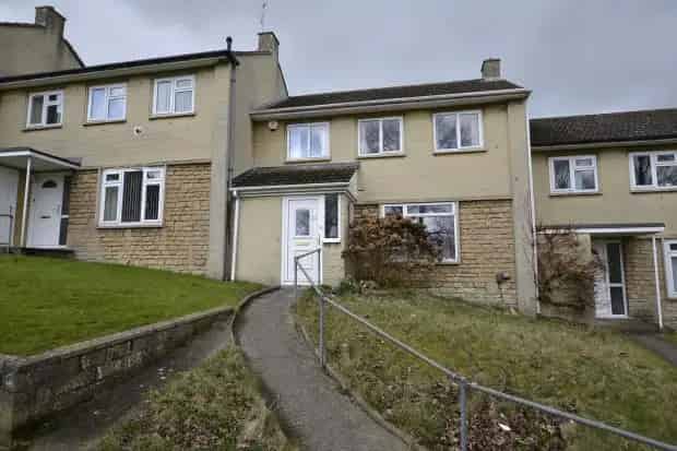 5 Bedroom Student House to Rent Near University