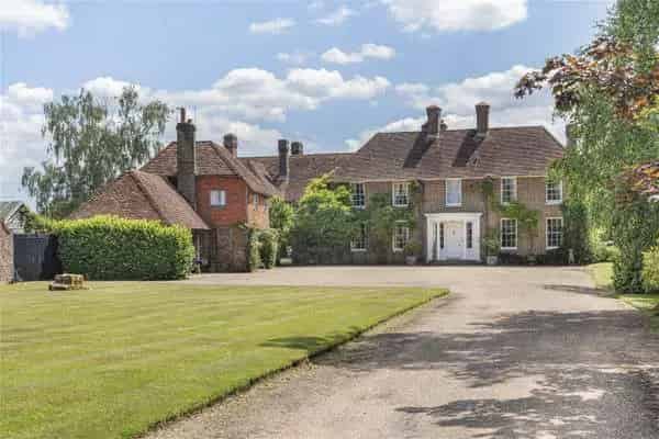 Country Estate 104 Acres 8 Beds 3 Baths Equestrian Facilities