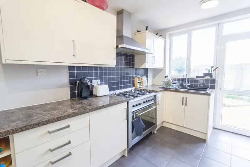 1 Bedroom Flat To Rent