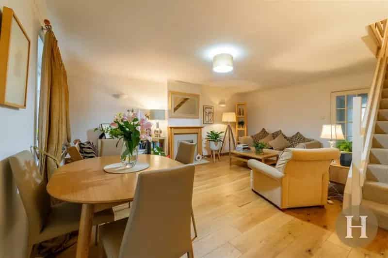 3 Bedroom House for Sale Moor Pool Estate Carless Avenue