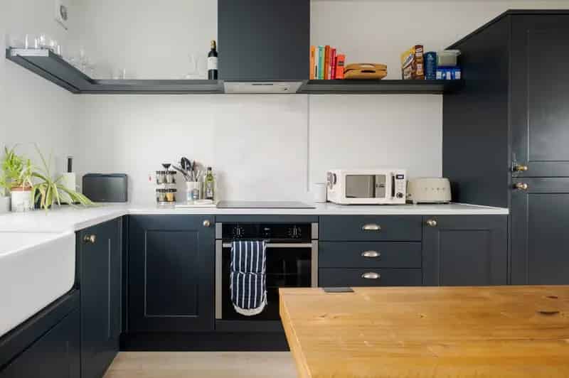 2 Bedroom Flat for Sale in N7