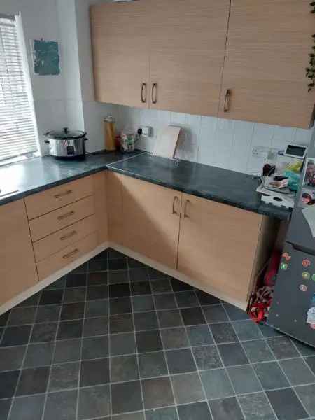 Flat For Rent in Ferndown, England