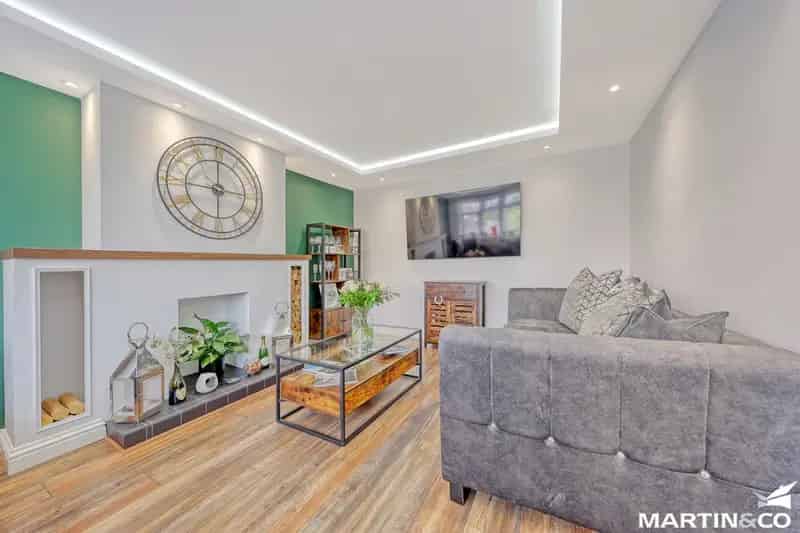 3 Bedroom House For Sale Chelmsford