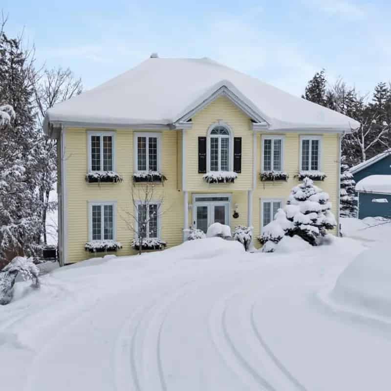 Waterfront Home for Sale - 3300+ sq ft - In-law Suite