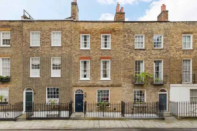 Town house for sale in Molyneux Street, Marylebone, London W1H, United Kingdom