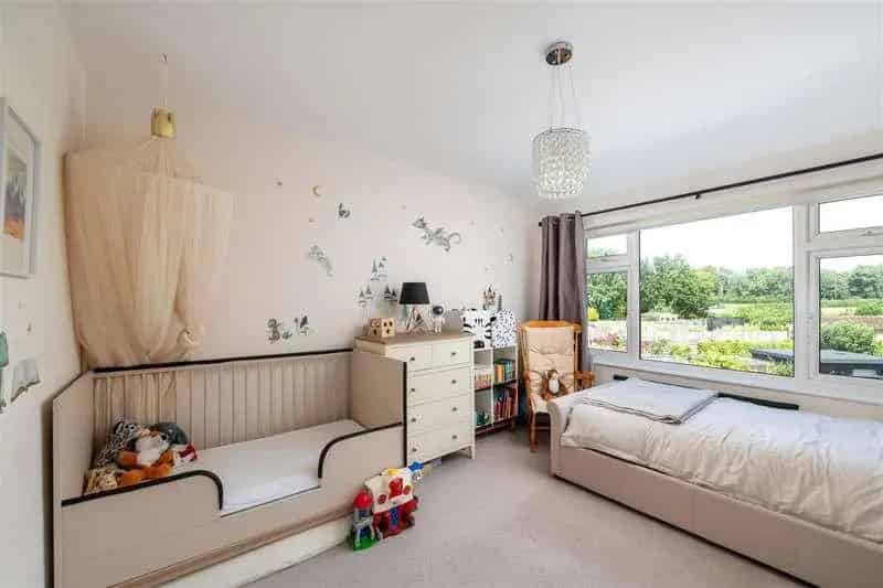 3 Bed Semi-Detached House For Sale