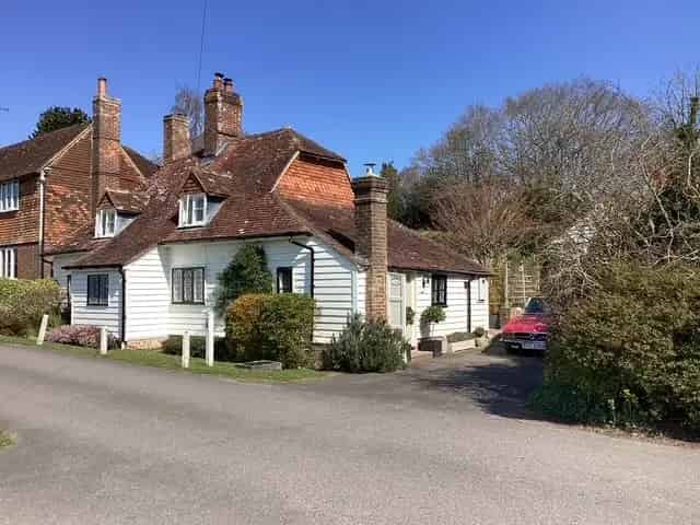 2 Bedroom Detached House with Countryside Views