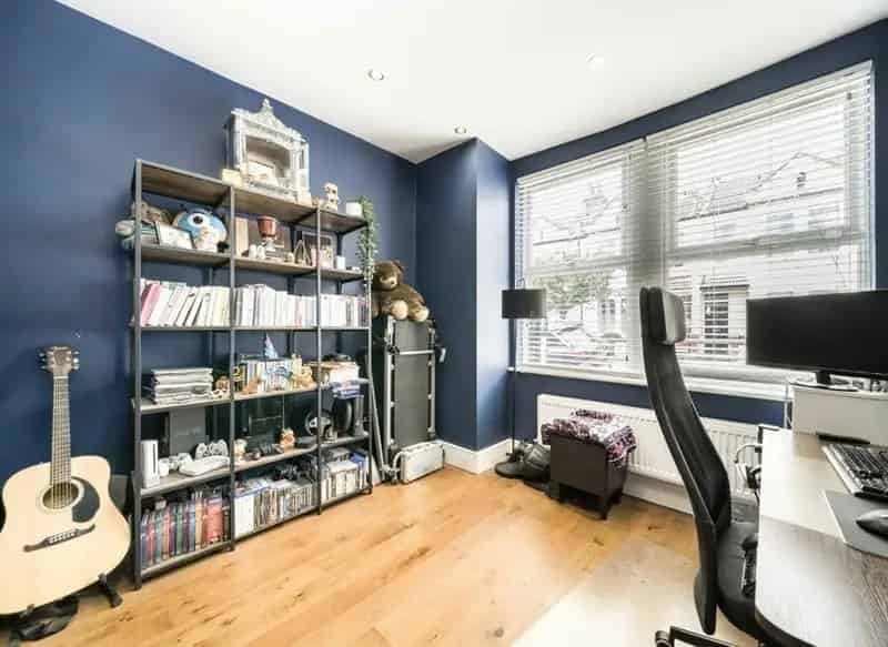 3 Bedroom Maisonette in Tooting with Private Garden