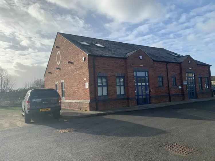  For Rent in Unit B, Broad Street, Charnwood, England