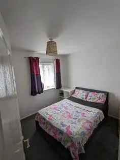 2 Bedroom 77m² Birmingham Flat