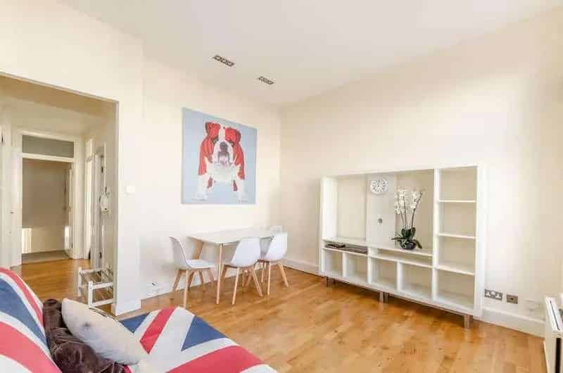 2 Bed House for Sale near Earls Court