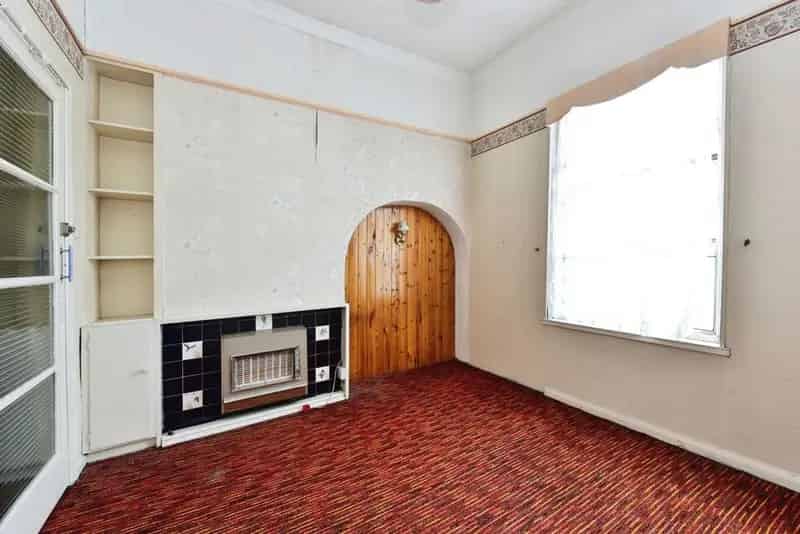 5 bedroom Semi Detached House for sale, Rotherham, South Yorkshire, S65