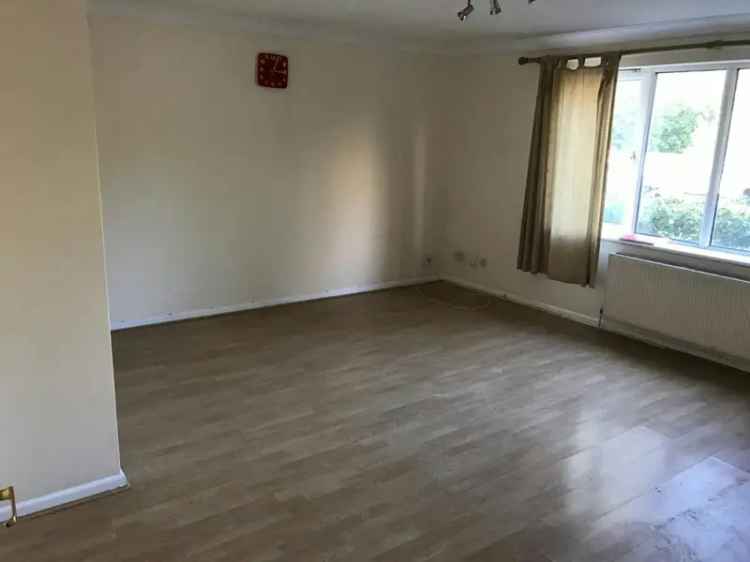 Two Bedroom House Near Bournemouth Town Centre