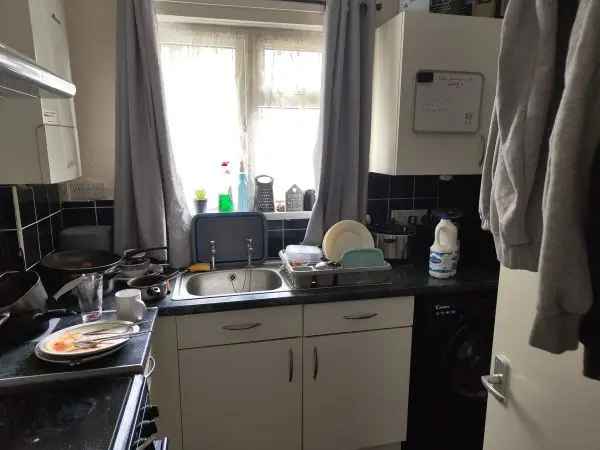 Flat For Rent in Weston-super-Mare, England