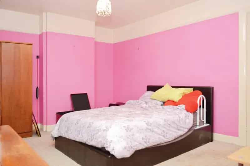 2 Bed House for Sale Oldham - Ideal First Time Buy