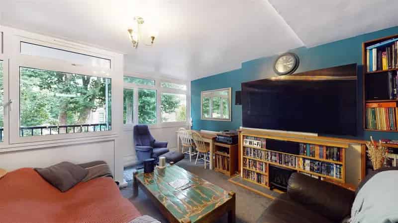 3 Bedroom Apartment House to Rent
