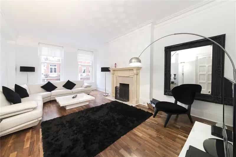 2 Bedroom Flat Apartment in London Near Hyde Park